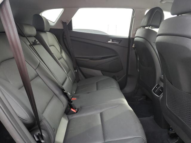 Photo 11 from auction – 2017 HYUNDAI TUCSON LIM with VIN KM8J3CA46HU469074