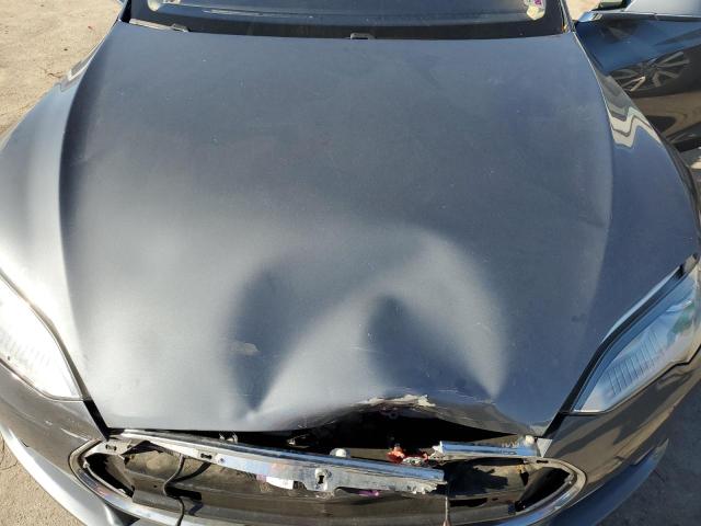 Photo 11 from auction – 2014 TESLA MODEL S with VIN 5YJSA1S17EFP32619