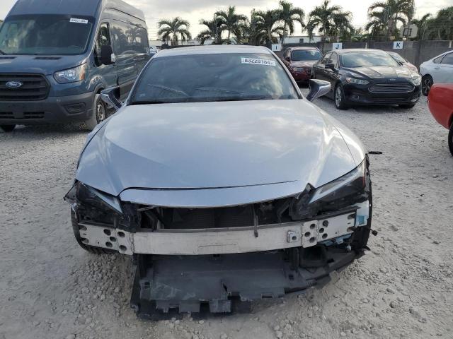 Photo 5 from auction – 2022 LEXUS IS 300 with VIN JTHDA1D22N5119709