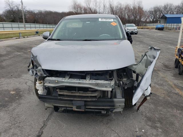 Photo 5 from auction – 2017 MITSUBISHI OUTLANDER with VIN JA4AD3A30HZ028420