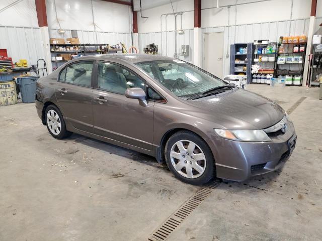 Фото 4 с аукциона – 2010 HONDA CIVIC LX с VIN 19XFA1F5XAE007420