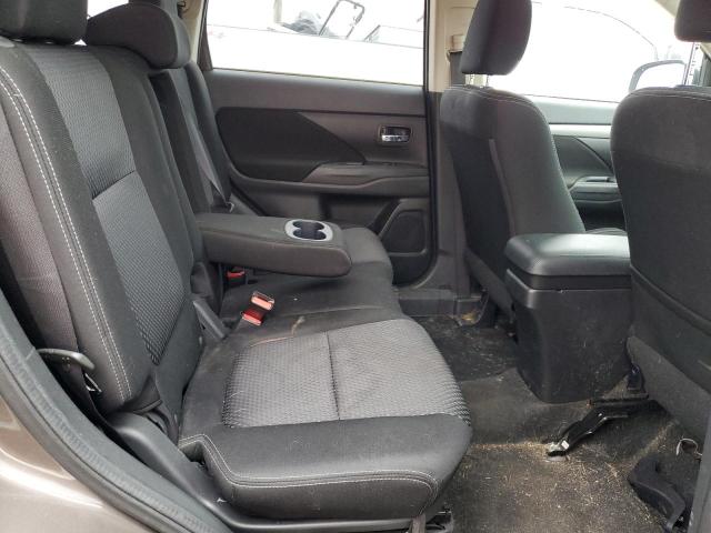 Photo 11 from auction – 2017 MITSUBISHI OUTLANDER with VIN JA4AZ2A3XHZ009420