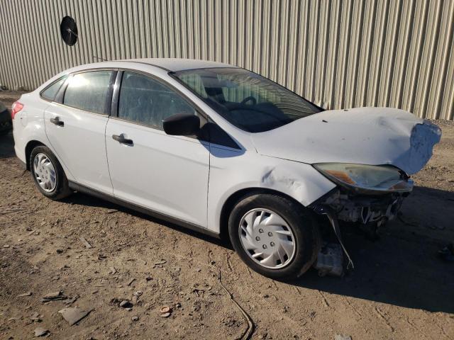 Photo 4 from auction – 2014 FORD FOCUS S with VIN 1FADP3E25EL372891
