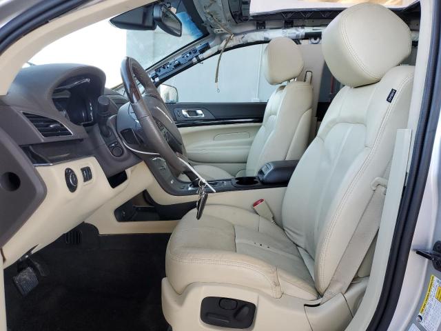 Photo 7 from auction – 2019 LINCOLN MKT with VIN 2LMHJ5ATXKBL04167