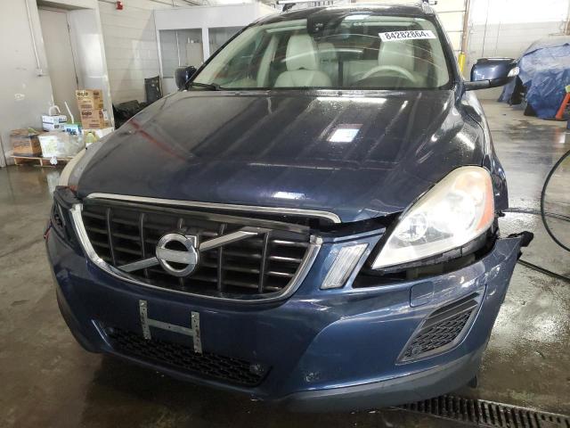 Photo 5 from auction – 2012 VOLVO XC60 T6 with VIN YV4902DZ3C2293975