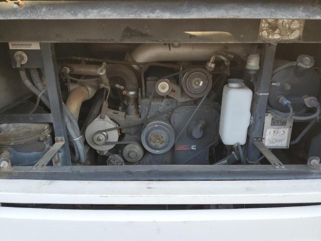 Photo 7 from auction – 2000 FLEE MOTORHOME with VIN 4VZBN229XYC036594