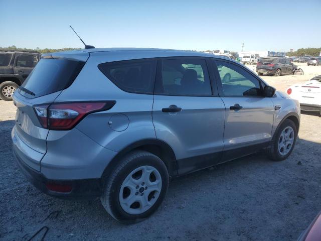 Photo 3 from auction – 2018 FORD ESCAPE S with VIN 1FMCU0F72JUB53653