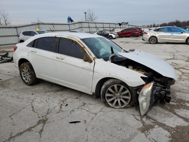 Photo 4 from auction – 2013 CHRYSLER 200 TOURIN with VIN 1C3CCBBB4DN728657