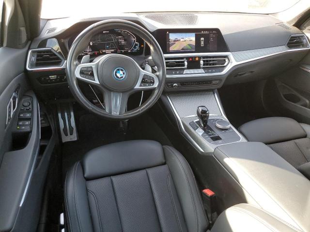 Photo 8 from auction – 2022 BMW 330E with VIN 3MW5P7J04N8C53017