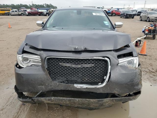 Photo 5 from auction – 2019 CHRYSLER 300 LIMITE with VIN 2C3CCAEG5KH585760