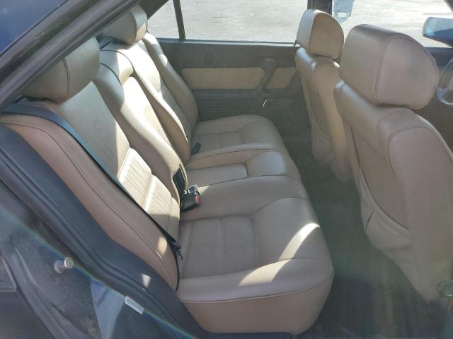 Photo 10 from auction – 1995 ALFA ROMEO 164 LS with VIN ZARED43E8S6303168