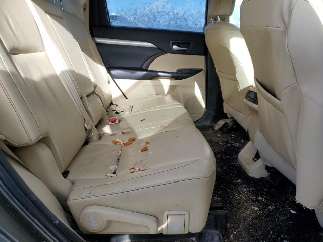Photo 11 from auction – 2019 TOYOTA HIGHLANDER with VIN 5TDJZRFH8KS729133