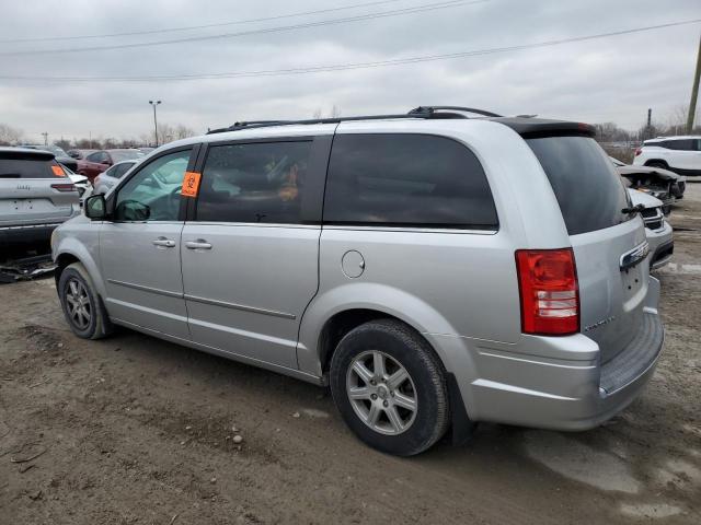 Photo 2 from auction – 2010 CHRYSLER TOWN & COU with VIN 2A4RR5D19AR153359