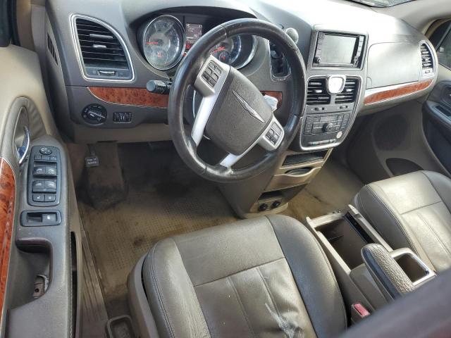 Photo 8 from auction – 2016 CHRYSLER TOWN & COU with VIN 2C4RC1BGXGR281125