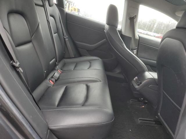 Photo 10 from auction – 2018 TESLA MODEL 3 with VIN 5YJ3E1EA7JF020030