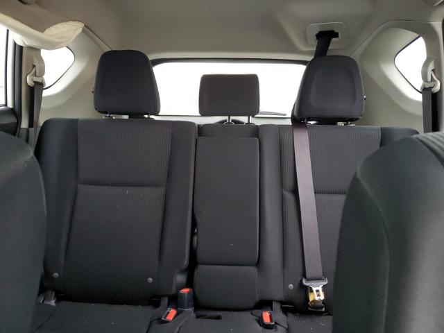 Photo 10 from auction – 2018 TOYOTA RAV4 LE with VIN JTMBFREV2JJ213592