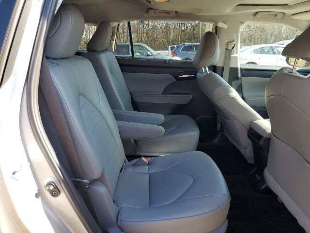 Photo 11 from auction – 2023 TOYOTA HIGHLANDER with VIN 5TDKDRAH3PS028274