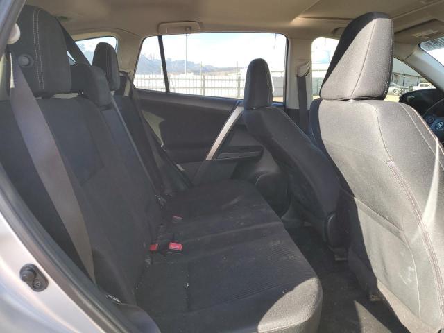 Photo 11 from auction – 2015 TOYOTA RAV4 XLE with VIN JTMWFREV9FD068719