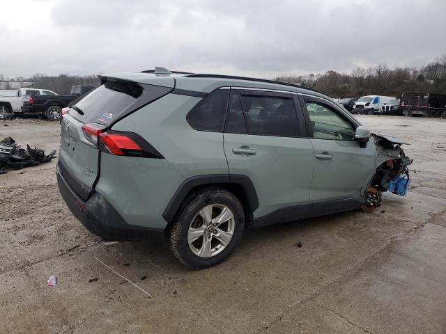 Photo 3 from auction – 2021 TOYOTA RAV4 XLE with VIN JTMP1RFV2MD070617