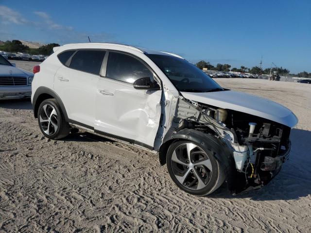 Photo 4 from auction – 2016 HYUNDAI TUCSON LIM with VIN KM8J33A28GU022131