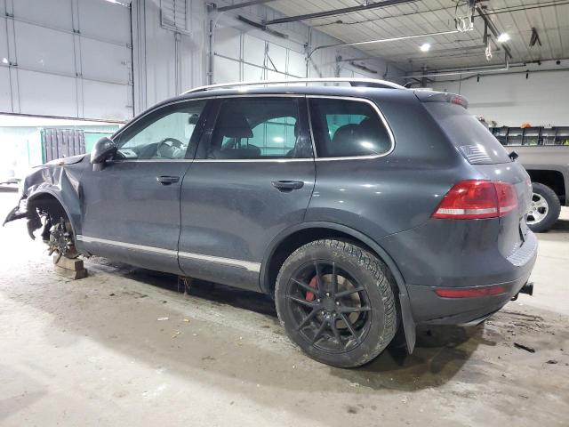 Photo 2 from auction – 2011 VOLKSWAGEN TOUAREG V6 with VIN WVGFF9BP2BD005215