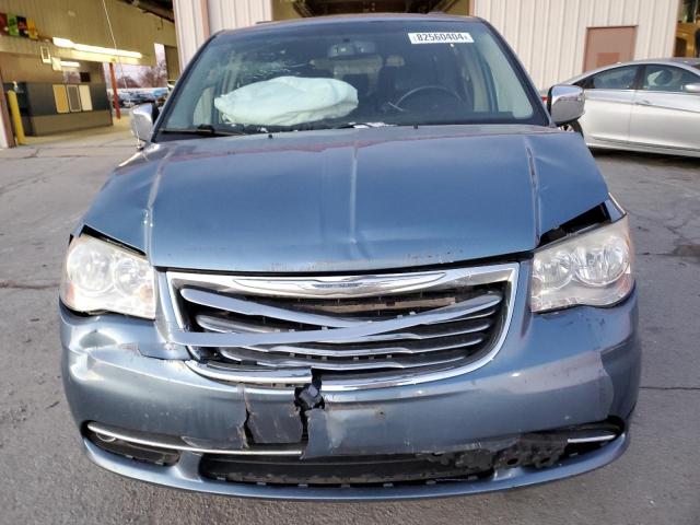 Photo 5 from auction – 2012 CHRYSLER TOWN & COU with VIN 2C4RC1CG3CR175527