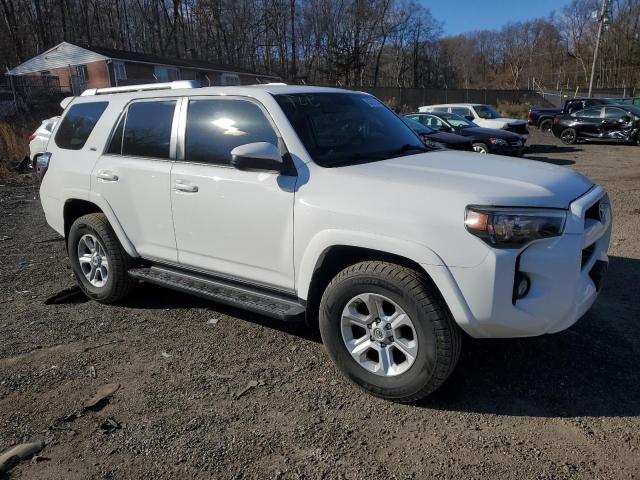 Photo 4 from auction – 2017 TOYOTA 4RUNNER SR with VIN JTEBU5JR3H5445785