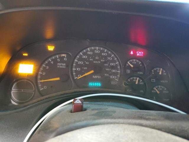 Photo 9 from auction – 2000 CHEVROLET SILVERADO with VIN 1GCEK14V0YE321997
