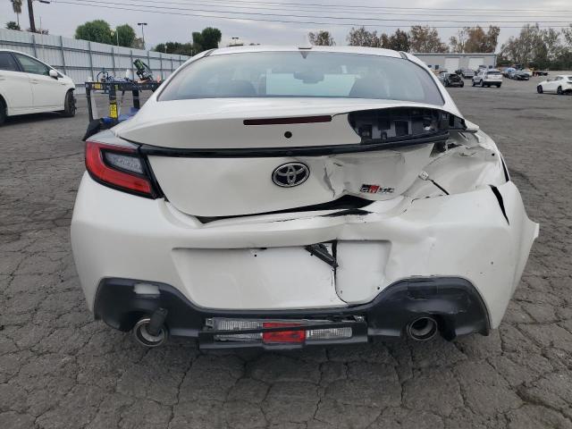 Photo 6 from auction – 2024 TOYOTA GR 86 with VIN JF1ZNBB10R9754699