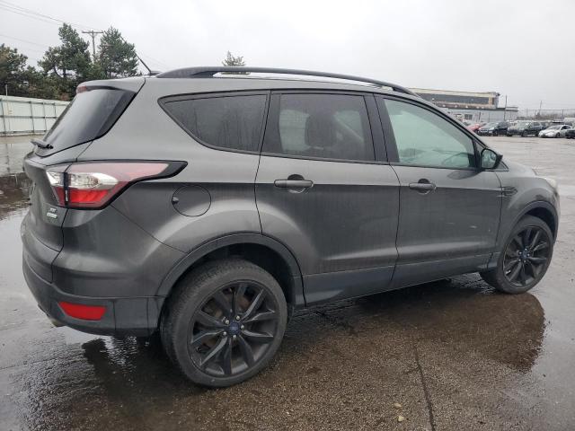 Photo 3 from auction – 2017 FORD ESCAPE SE with VIN 1FMCU0GD0HUB87637