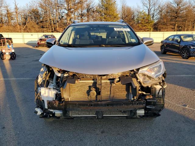 Photo 5 from auction – 2016 TOYOTA RAV4 XLE with VIN 2T3RFREV3GW413731