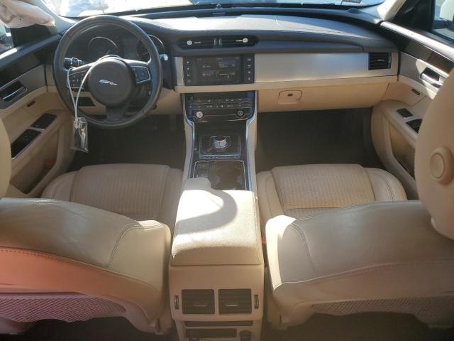 Photo 8 from auction – 2016 JAGUAR XF PRESTIG with VIN SAJBE4BV8GCY02512