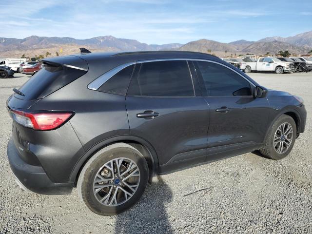 Photo 3 from auction – 2020 FORD ESCAPE SEL with VIN 1FMCU0H66LUA35919
