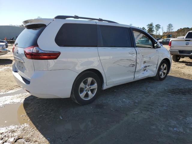 Photo 4 from auction – 2015 TOYOTA SIENNA LE with VIN 5TDKK3DCXFS577200