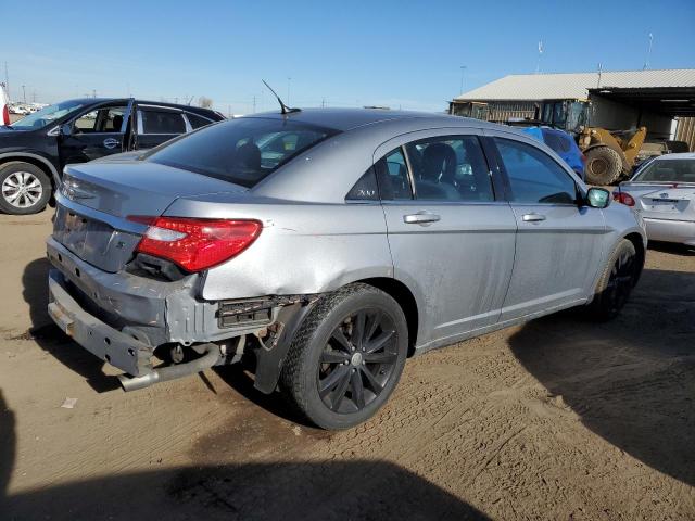 Photo 3 from auction – 2013 CHRYSLER 200 TOURIN with VIN 1C3CCBBGXDN744258