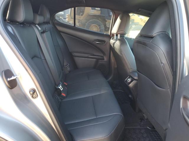 Photo 11 from auction – 2021 LEXUS UX 200 with VIN JTHX3JBH0M2039680