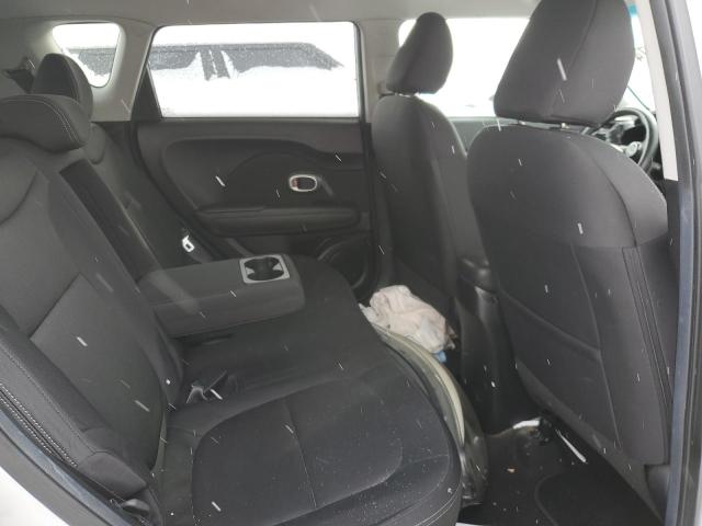 Photo 10 from auction – 2014 KIA SOUL with VIN KNDJN2A2XE7735147
