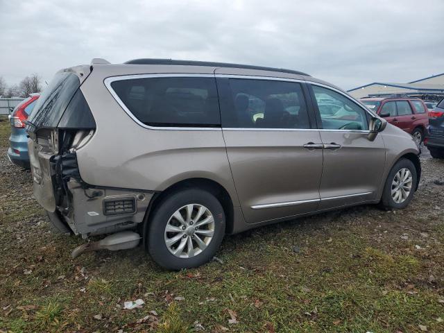 Photo 3 from auction – 2017 CHRYSLER PACIFICA T with VIN 2C4RC1BG1HR534799