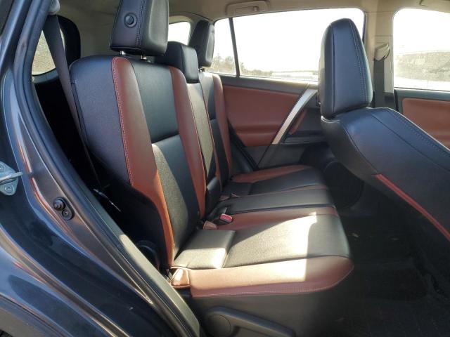 Photo 11 from auction – 2015 TOYOTA RAV4 LIMIT with VIN JTMDFREV5FD132472