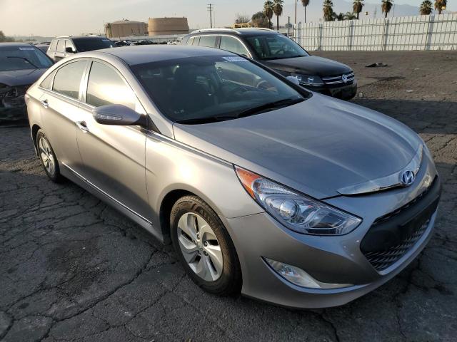 Photo 4 from auction – 2013 HYUNDAI SONATA HYB with VIN KMHEC4A45DA088318