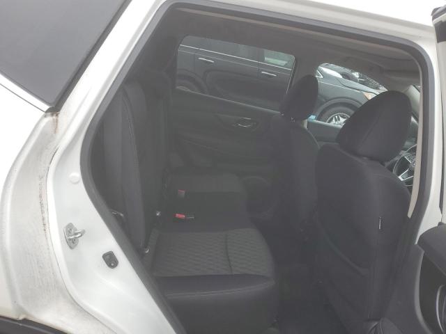 Photo 11 from auction – 2018 NISSAN ROGUE S with VIN 5N1AT2MT4JC759788