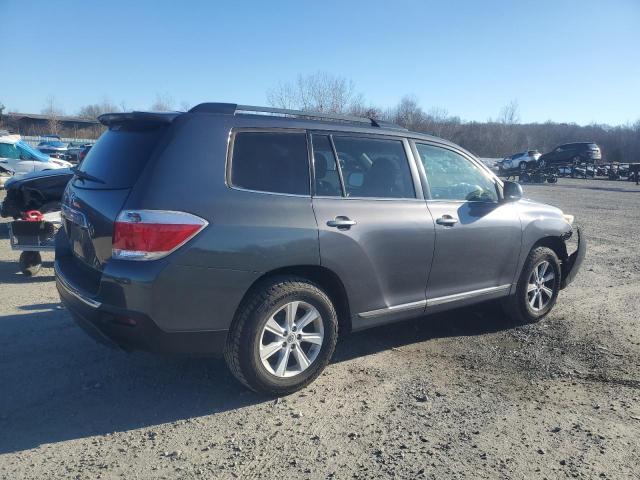 Photo 3 from auction – 2013 TOYOTA HIGHLANDER with VIN 5TDBK3EH0DS204772
