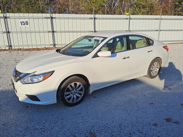 NISSAN ALTIMA 2.5 2017 with VIN 1N4AL3AP0HC237127 - Photo from auction