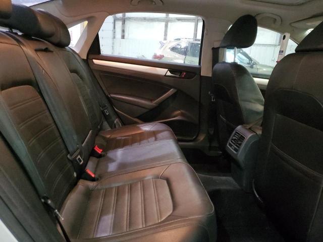 Photo 10 from auction – 2013 VOLKSWAGEN PASSAT SE with VIN 1VWBM7A38DC011165