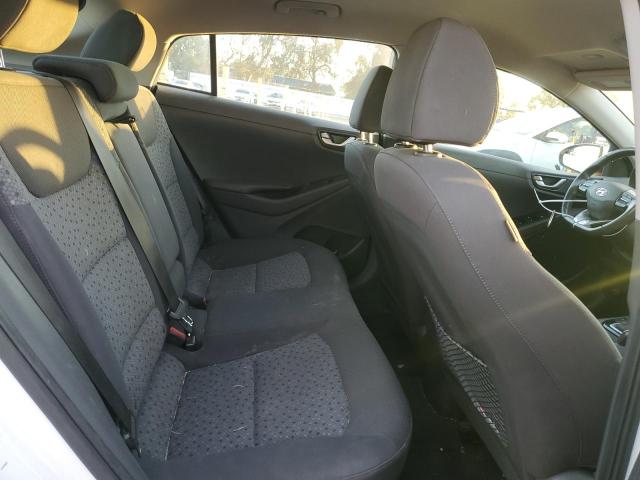 Photo 10 from auction – 2018 HYUNDAI IONIQ with VIN KMHC65LD6JU087402