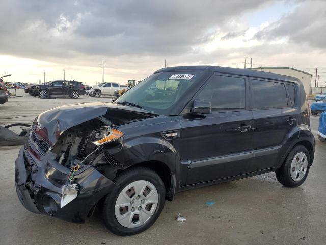 KIA SOUL 2013 with VIN KNDJT2A52D7535555 - Photo from auction