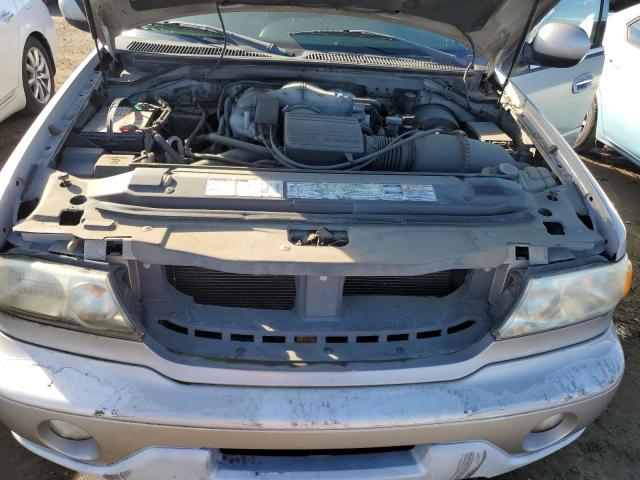 Photo 12 from auction – 2001 LINCOLN NAVIGATOR with VIN 5LMFU28R51LJ29728