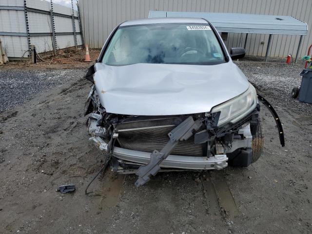 Photo 5 from auction – 2016 HONDA CR-V SE with VIN 2HKRM3H40GH530955