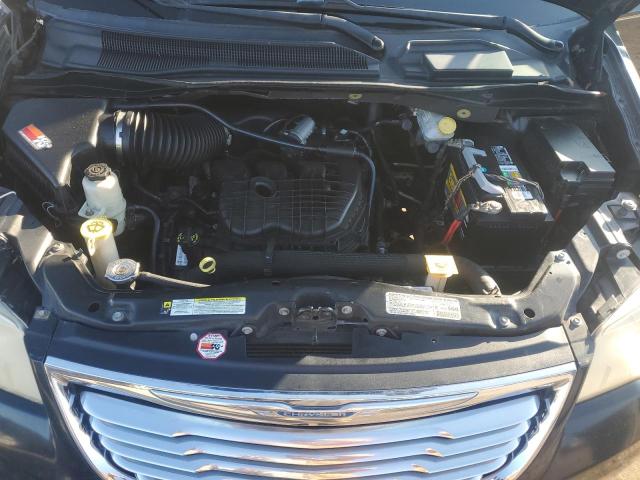 Photo 12 from auction – 2013 CHRYSLER TOWN & COU with VIN 2C4RC1BG5DR519412