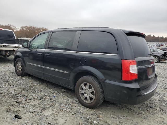Photo 2 from auction – 2013 CHRYSLER TOWN & COU with VIN 2C4RC1BG8DR526113